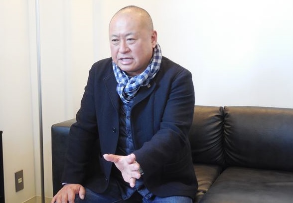 美容室だけでなくベーカリーも経営しているので、他の美容師とは少し違った考えをしているかもしれないです 美容室だけでなくベーカリーも経営しているので、他の美容師とは少し違った考えをしているかもしれないです